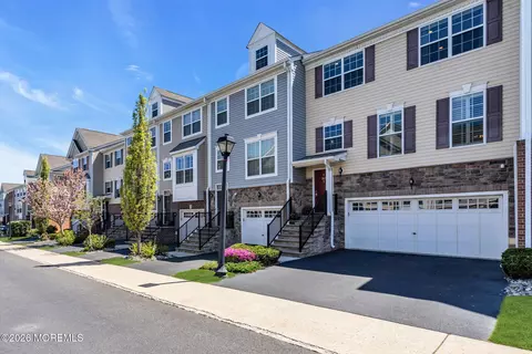 303 Princeton Ct, Shrewsbury, NJ 07702