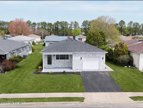 Other - 8 Tijuana Ct, Toms River, NJ 08757 photo 9 of 10