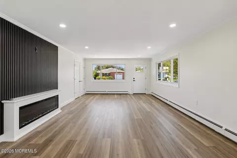 Living - 8 Tijuana Ct, Toms River, NJ 08757 photo 1 of 4