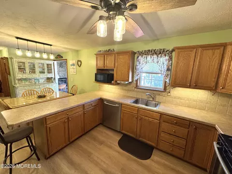 730 Sandy Hook Dr, Forked River, NJ 08731 photo 9