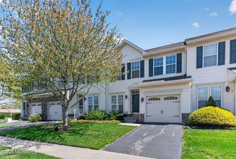 5 Coral Pl, Long Branch, NJ 07740