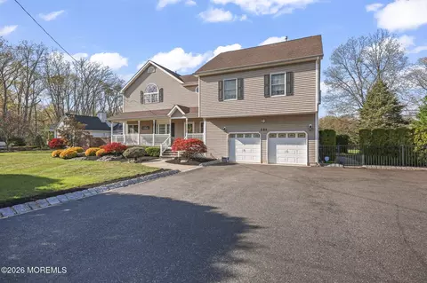 221 Georgia Rd, Freehold, NJ 07728