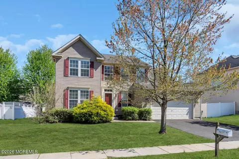 72 Lamp Post Dr, Barnegat, NJ 08005