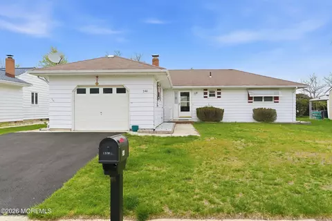 246 N Barbados Dr N, Toms River, NJ 08757