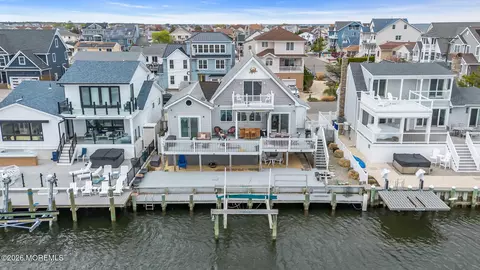 3467 E Lisbon Ave, Toms River, NJ 08753