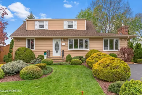 35 Mimi Rd, Old Bridge, NJ 08857