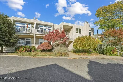 148 Navesink Ave #1, Highlands, NJ 07732