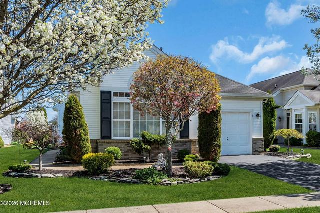 79 Halsted Dr, Manchester, NJ 08759