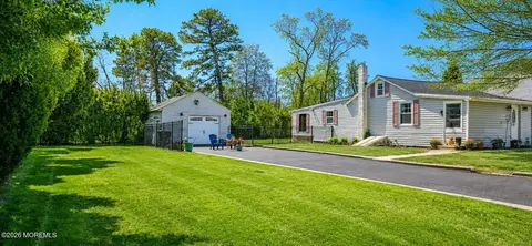 12 Conte Ave, Brick, NJ 08724