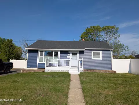 113 Marian St, Toms River, NJ 08753