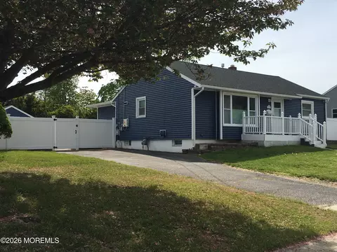 113 Marian St, Toms River, NJ 08753