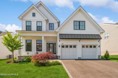 96 Sofia Dr, Manalapan, NJ 07726