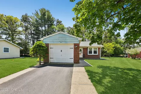 791 Hudson Pkwy, Whiting, NJ 08759