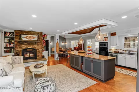 Kitchen - 1257 Herkimer Rd, Brick, NJ 08724 photo 5 of 5