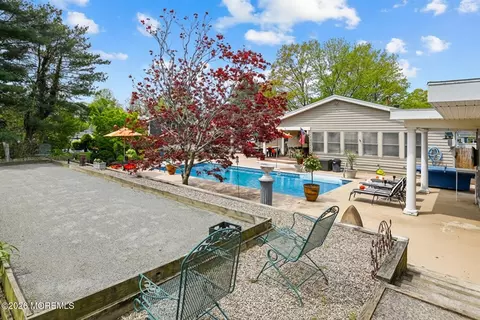 Exterior - 1257 Herkimer Rd, Brick, NJ 08724 photo 9 of 26