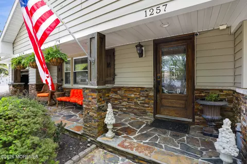 Exterior - 1257 Herkimer Rd, Brick, NJ 08724 photo 2 of 26