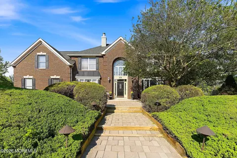 35 Polo Club Dr, Freehold, NJ 07728