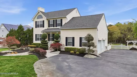 Exterior - 295 Frank Applegate Rd, Jackson, NJ 08527 photo 3 of 9