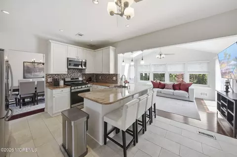 Kitchen - 295 Frank Applegate Rd, Jackson, NJ 08527 photo 2 of 4