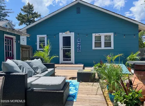 219 Beachwood Blvd, Beachwood, NJ 08722