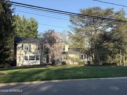 61 Woodhollow Rd, Colts Neck, NJ 07722