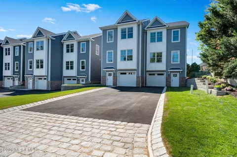 359 Ferris St, South Amboy, NJ 08879