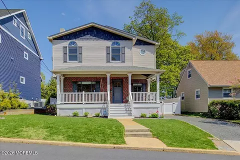 24 Ralph St, Highlands, NJ 07732