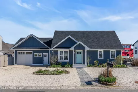 108 Bernard Dr, Manahawkin, NJ 08050