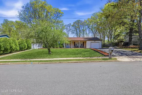 Exterior - 41 Marginal Rd, Jackson, NJ 08527 photo 2 of 3