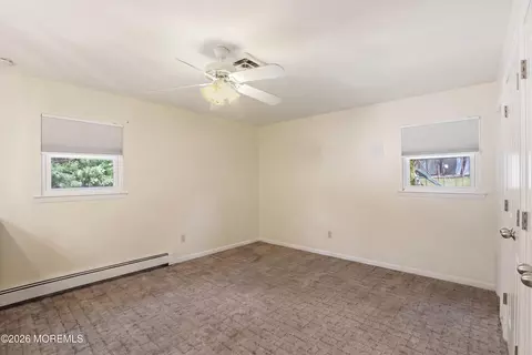 Bedroom - 41 Marginal Rd, Jackson, NJ 08527 photo 3 of 5