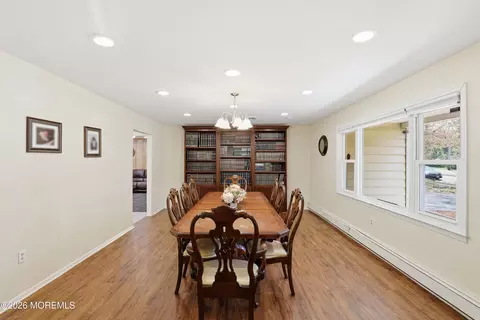 Dining - 41 Marginal Rd, Jackson, NJ 08527 photo 2 of 4