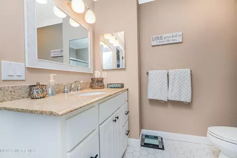Bath - 20 Thousand Oaks Ter, Howell, NJ 07731 photo 3 of 5