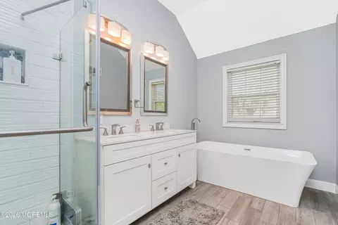 Bath - 20 Thousand Oaks Ter, Howell, NJ 07731 photo 5 of 5