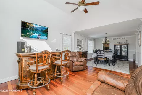 Dining - 20 Thousand Oaks Ter, Howell, NJ 07731 photo 4 of 4