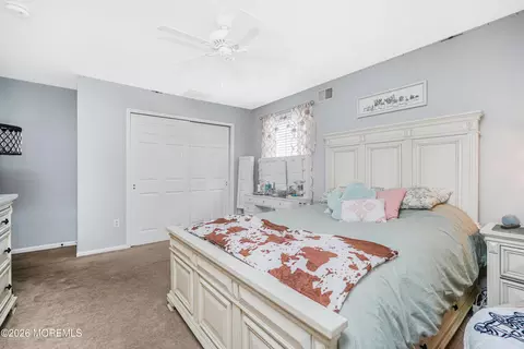 Bedroom - 20 Thousand Oaks Ter, Howell, NJ 07731 photo 3 of 7