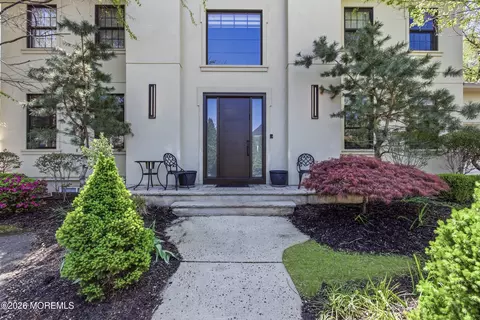 10 New York Ave, Lakewood, NJ 08701