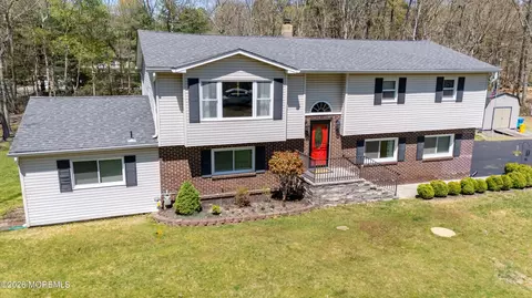 600 Oakwood Ave, Jackson, NJ 08527