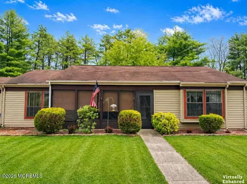 670 Pulham Ct # B, Manchester, NJ 08759