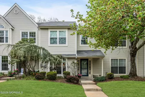 319 Balsam Ct, Howell, NJ 07731