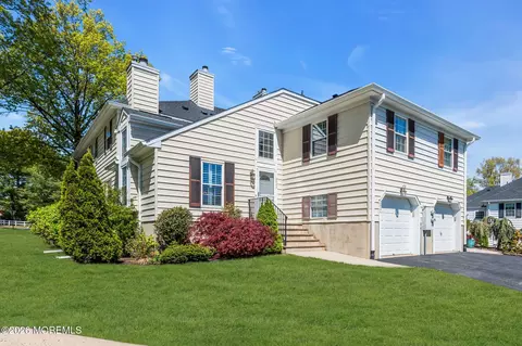 2804 Ashford Ct, Middletown, NJ 07748
