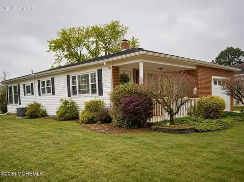 71 Bimini Dr, Toms River, NJ 08753