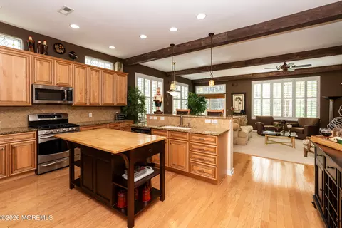 Kitchen - 49 Arborridge Dr, Forked River, NJ 08731 photo 3 of 9
