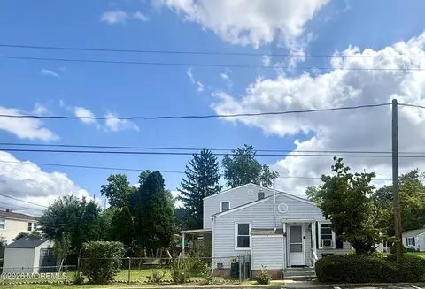 98 Belshaw Ave, Eatontown, NJ 07724
