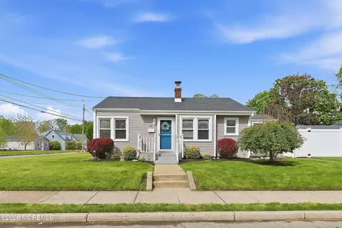 22 Thomas St, Toms River, NJ 08753