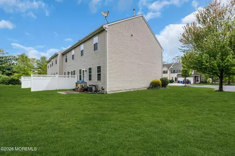 Exterior - 101 Joyce Ct, Brick, NJ 08724 photo 6 of 6