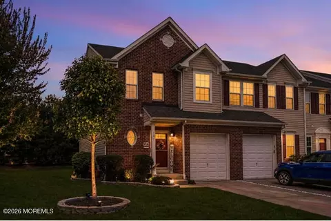 101 Joyce Ct, Brick, NJ 08724