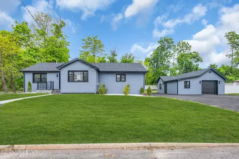 456 Girard Ave, Somerset, NJ 08873