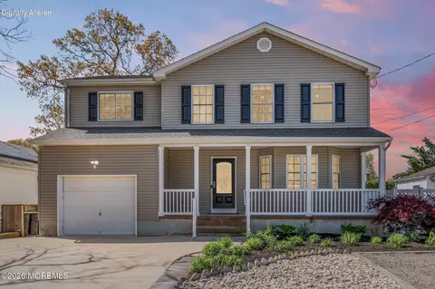 2216 Rogers Rd, Point Pleasant, NJ 08742