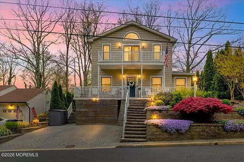 211 Hillcrest Ave, Neptune City, NJ 07753