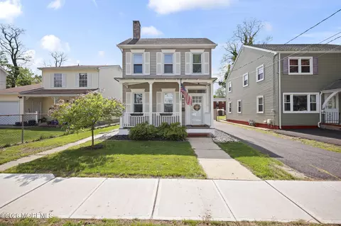 16 Monmouth Ave, Freehold, NJ 07728
